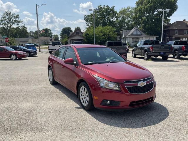 Photo of 2011 Red Chevrolet Cruze