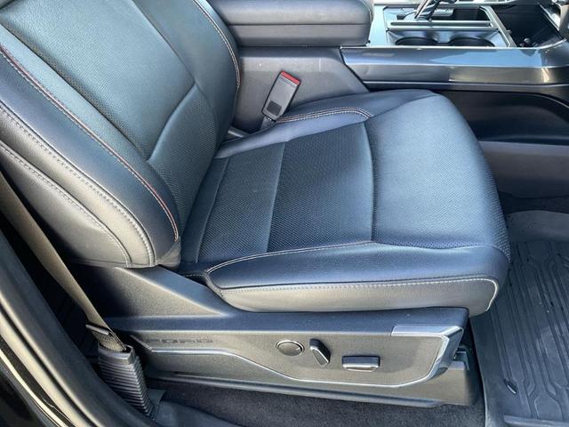 Photo of 2022 Black Ford F-150