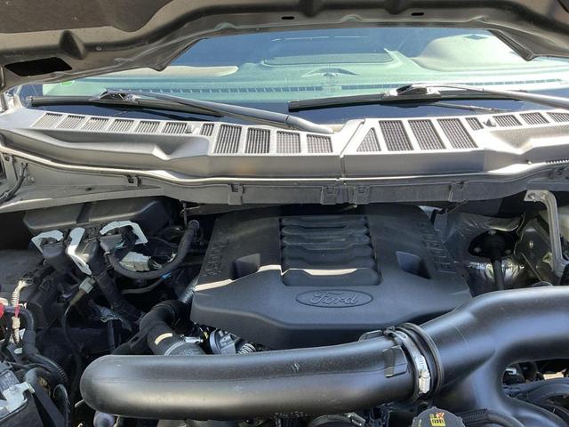 Photo of 2022 Black Ford F-150