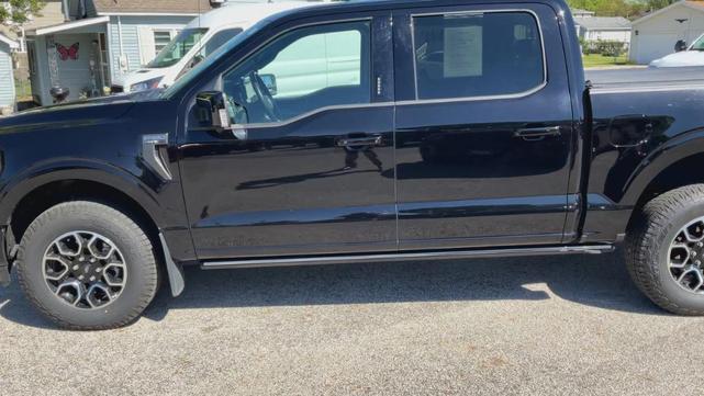 Photo of 2022 Black Ford F-150