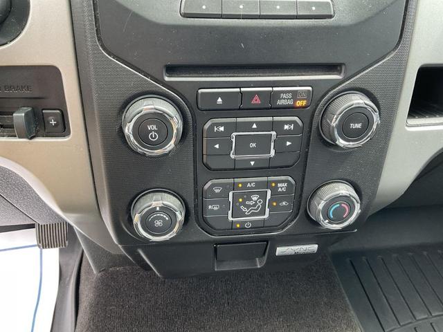 Photo of 2014 Black Ford F-150