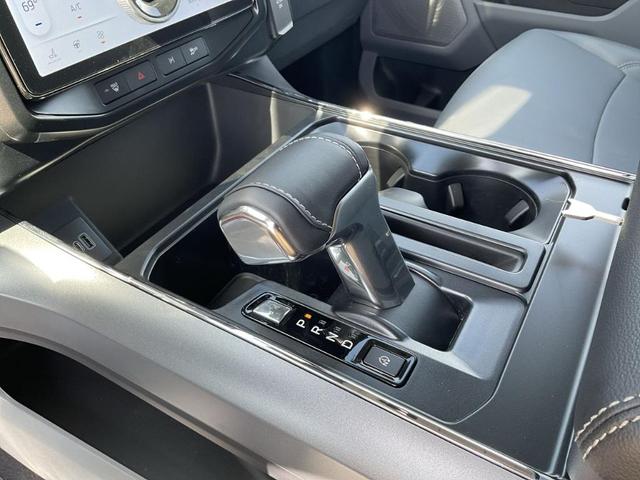 Photo of 2025 Gray Ford F-150 Lightning