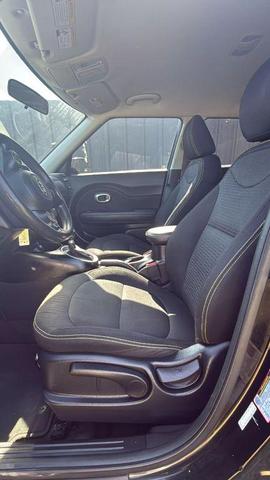 Photo of 2016 Shadow Black Kia Soul