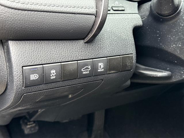 Photo of 2023 Predawn Gray Mica Toyota Camry