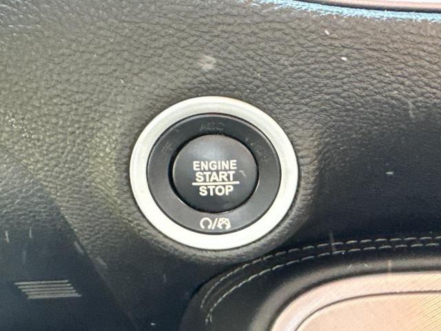 Photo of 2023 Granite Pearlcoat Dodge Challenger