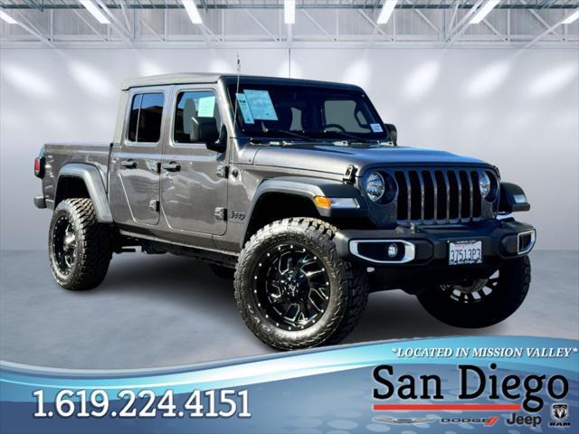 2023 Jeep Gladiator