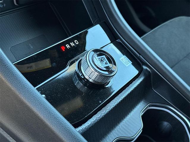 Photo of 2025 Silver Zynith Jeep Grand Cherokee
