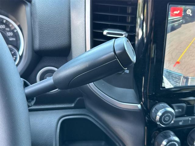 Photo of 2025 Granite Crystal Metallic Clearcoat RAM 2500