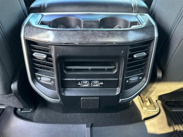 Photo of 2019 Bright White Clearcoat RAM 1500