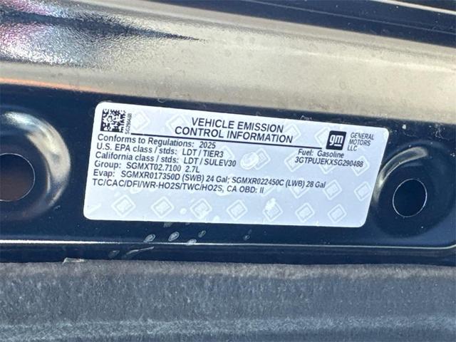 Photo of 2025 Onyx Black GMC Sierra 1500