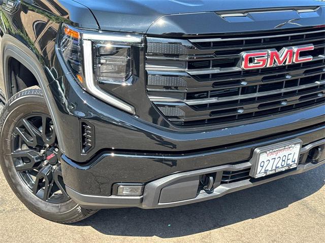 Photo of 2025 Onyx Black GMC Sierra 1500