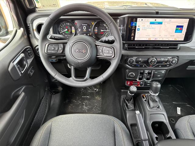 Photo of 2025 Granite Crystal Metallic Clearcoat Jeep Wrangler 4xe