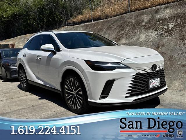 Photo of 2024 Eminent White Pearl Lexus RX 350