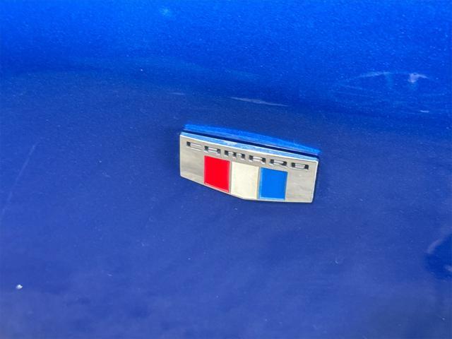 Photo of 2018 Hyper Blue Metallic Chevrolet Camaro