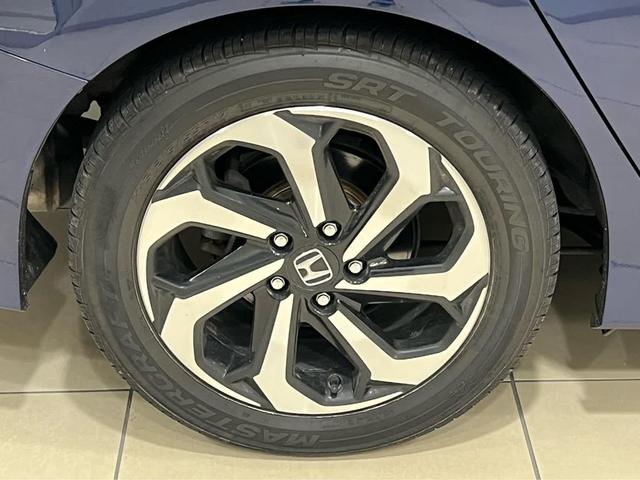 Photo of 2016 Crystal Black Pearl Honda Accord