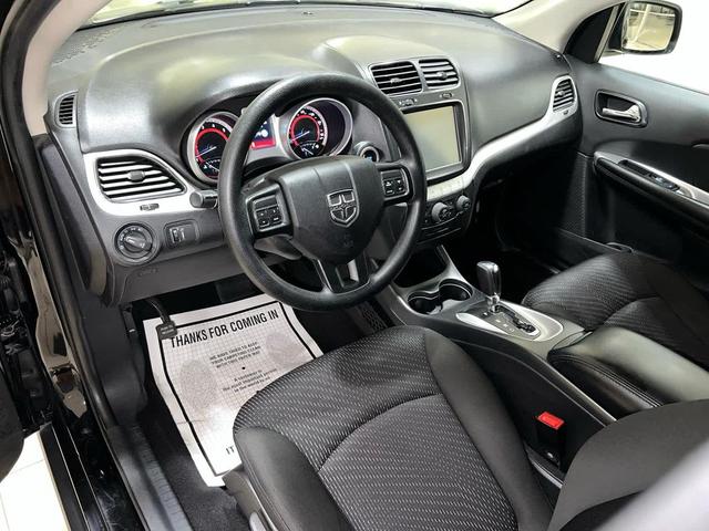 Photo of 2019 Pitch Black Clearcoat Dodge Journey