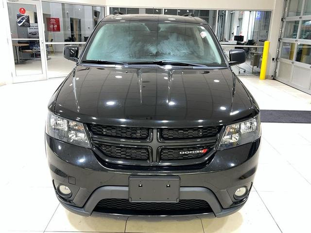 Photo of 2019 Pitch Black Clearcoat Dodge Journey