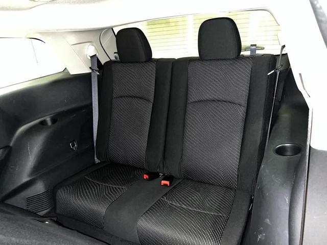 Photo of 2019 Pitch Black Clearcoat Dodge Journey