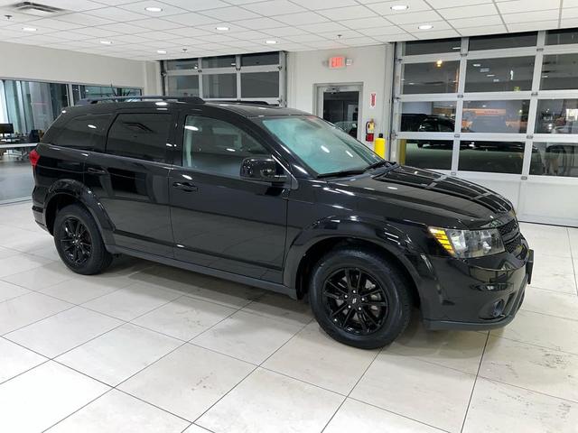 Photo of 2019 Pitch Black Clearcoat Dodge Journey