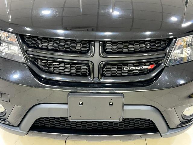 Photo of 2019 Pitch Black Clearcoat Dodge Journey
