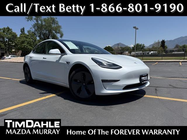 Photo of 2019 Pearl White Multi-Coat Tesla Model 3