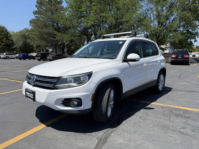 Photo of 2014 Candy White Volkswagen Tiguan