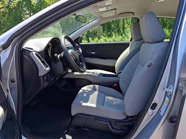 Photo of 2022 Lunar Silver Metallic Honda HR-V
