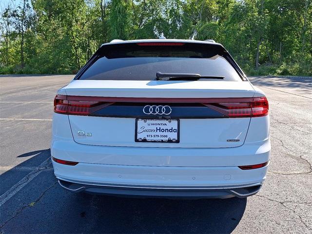 Photo of 2023 Glacier White Metallic Audi Q8