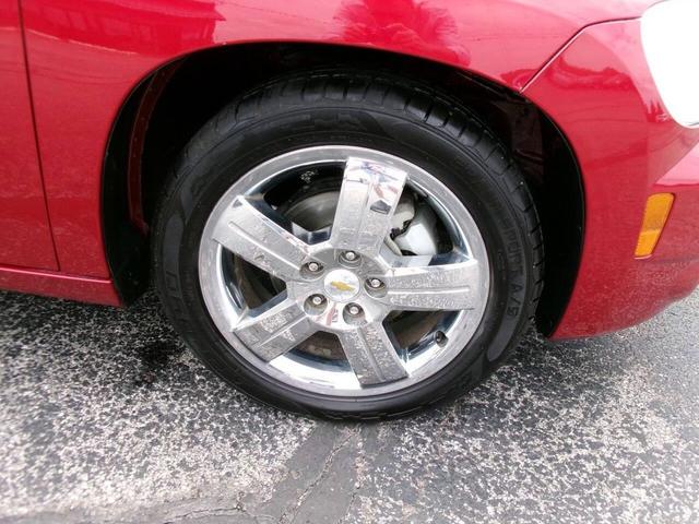 Photo of 2010 Burgundy Chevrolet HHR