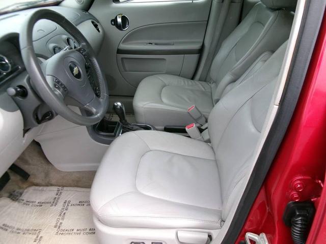Photo of 2010 Burgundy Chevrolet HHR