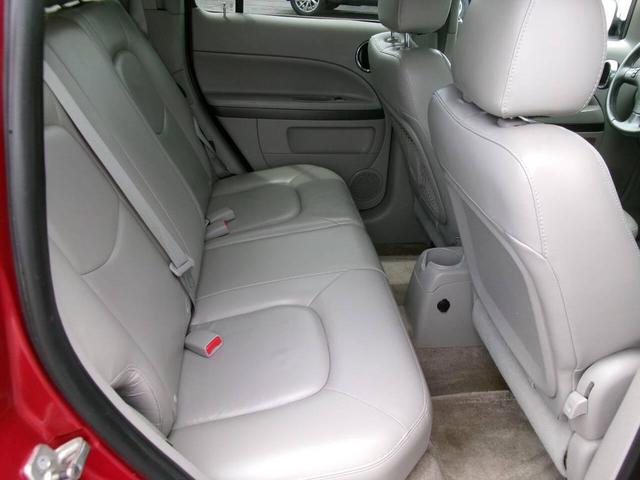 Photo of 2010 Burgundy Chevrolet HHR