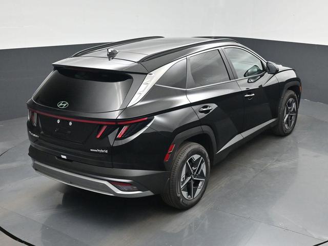 Photo of 2025 Ash Black Hyundai TUCSON Hybrid