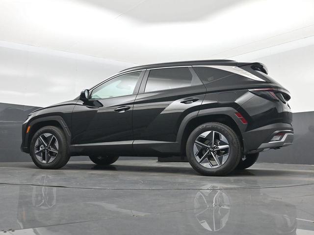 Photo of 2025 Ash Black Hyundai TUCSON Hybrid