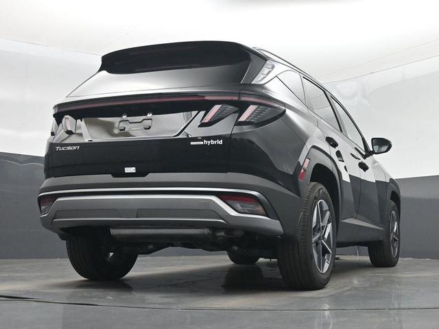 Photo of 2025 Ash Black Hyundai TUCSON Hybrid