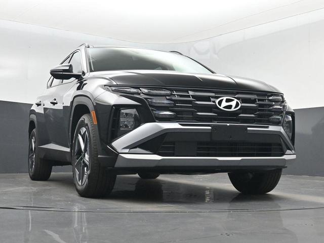 Photo of 2025 Ash Black Hyundai TUCSON Hybrid