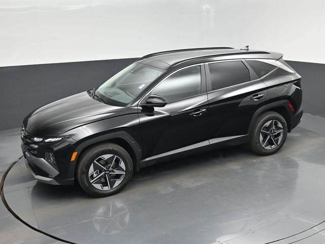 Photo of 2025 Ash Black Hyundai TUCSON Hybrid