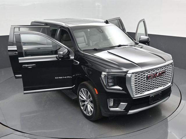 Photo of 2021 Onyx Black GMC Yukon XL