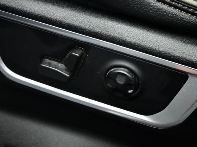 Photo of 2021 Billet Silver Metallic Clearcoat RAM 1500