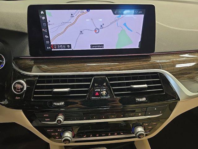 Photo of 2019 Imperial Blue Metallic BMW 540