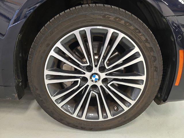 Photo of 2019 Imperial Blue Metallic BMW 540