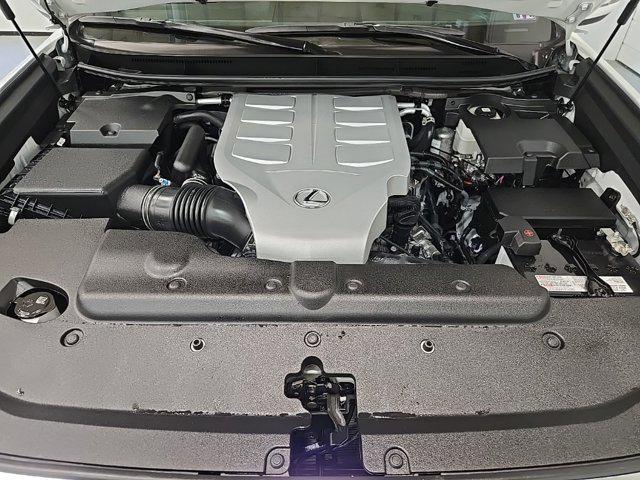 Photo of 2023 Eminent White Pearl Lexus GX 460