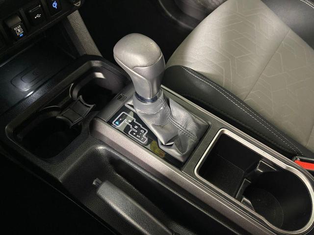 Photo of 2023 Ice Cap Toyota Tacoma