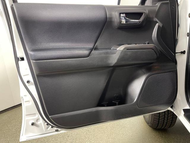 Photo of 2023 Ice Cap Toyota Tacoma