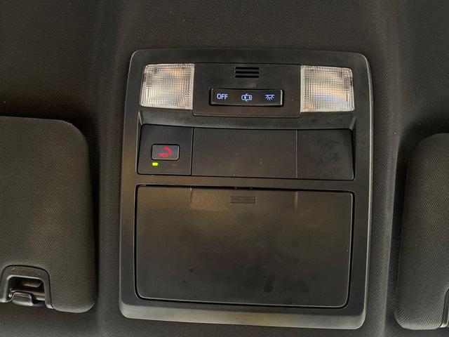 Photo of 2023 Ice Cap Toyota Tacoma