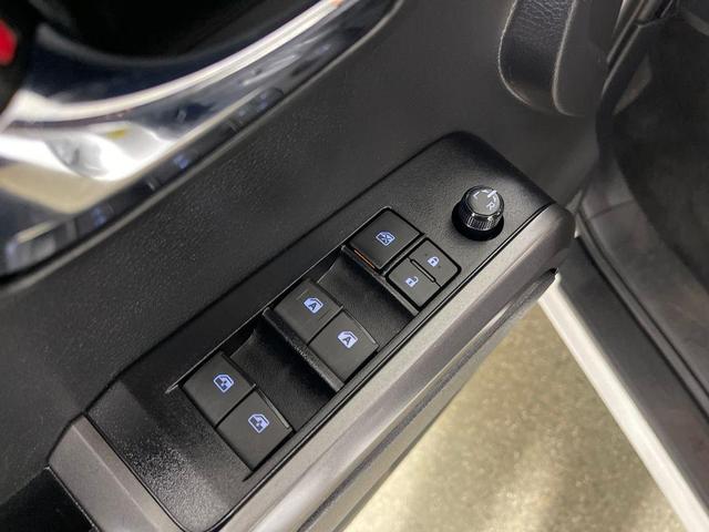 Photo of 2023 Ice Cap Toyota Tacoma