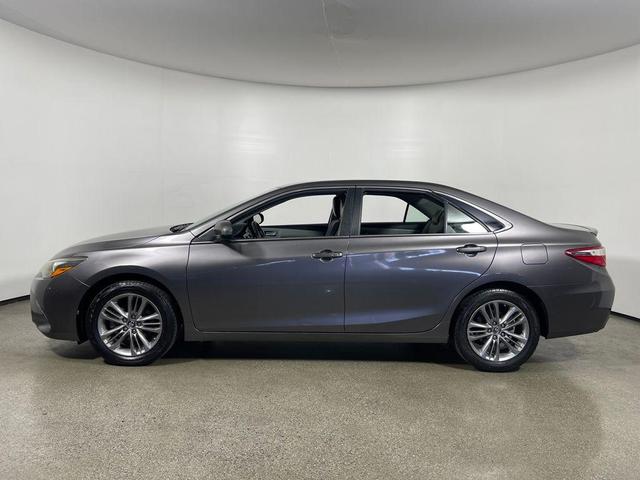 Photo of 2016 Mica Toyota Camry