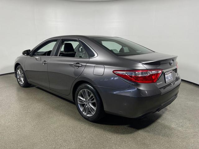 Photo of 2016 Mica Toyota Camry