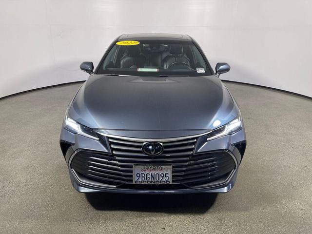 Photo of 2022 Harbor Gray Metallic Toyota Avalon