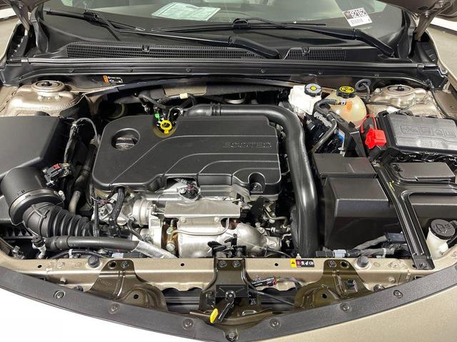 Photo of 2024 Mineral Gray Metallic Chevrolet Malibu