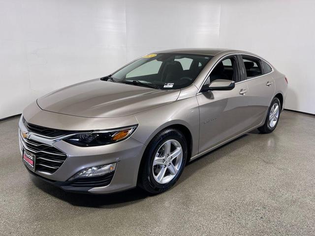 Photo of 2024 Mineral Gray Metallic Chevrolet Malibu